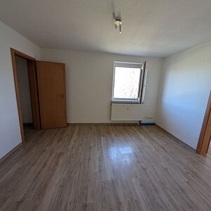 Wohnraum - 08541 Neuensalz - Genossenschaftsweg 8