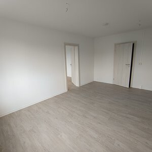 Wohnraum - 08233 Treuen - Oststraße 54