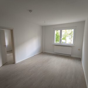 Wohnraum - 08233 Treuen - Oststraße 64